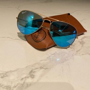 Ray ban aviator sunglasses - no marks